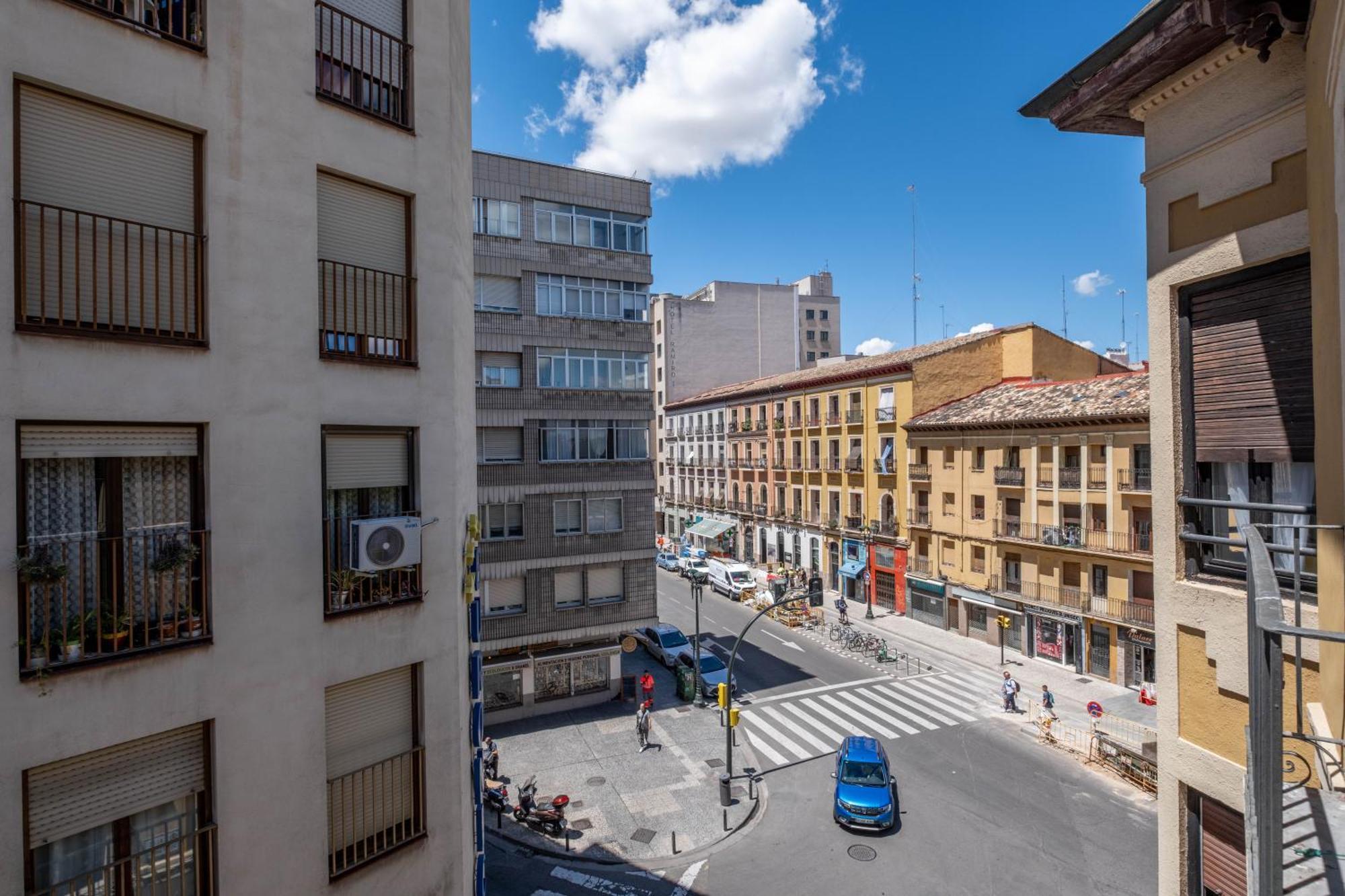 Apartamentos Coso Zaragoza Eksteriør billede
